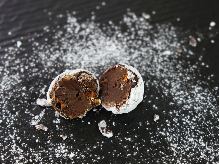 Image shows the inside of a Peanut Butter Honeycomb Snowball