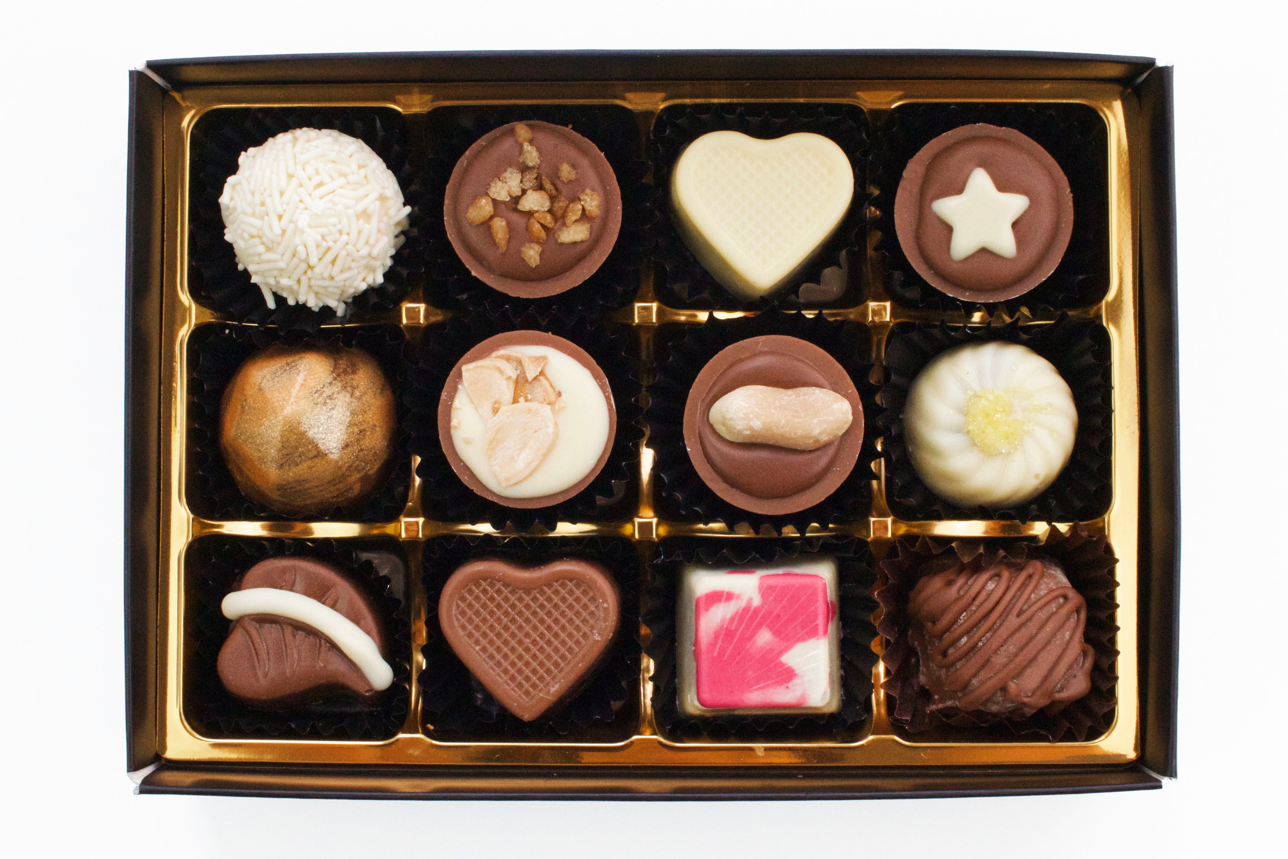Classic Light Chocolates Collection – The Pod Chocolates